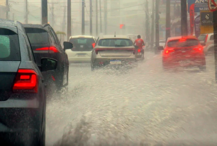 Inmet renova alerta amarelo de chuvas intensas para mais de 50 cidades da Paraíba