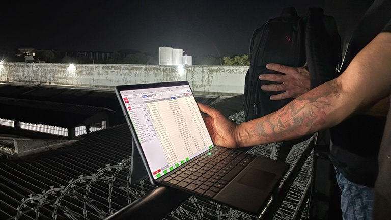 Operação rastreia celulares dentro de presídio de segurança máxima, em João Pessoa