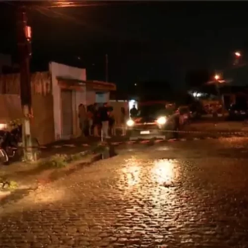 Jovem é morto depois de sair da casa da namorada, nos Funcionários