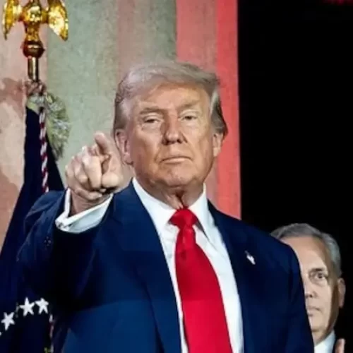 EUA ameaçam sancionar responsáveis por prisão domiciliar de Bolsonaro