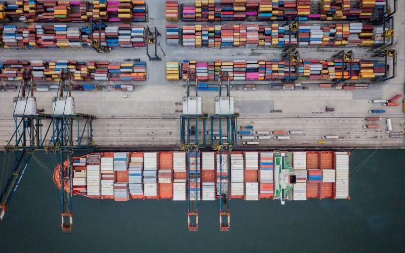 Tarifaço: exportadores estão mais cautelosos e preferindo atrasar viagem aos EUA