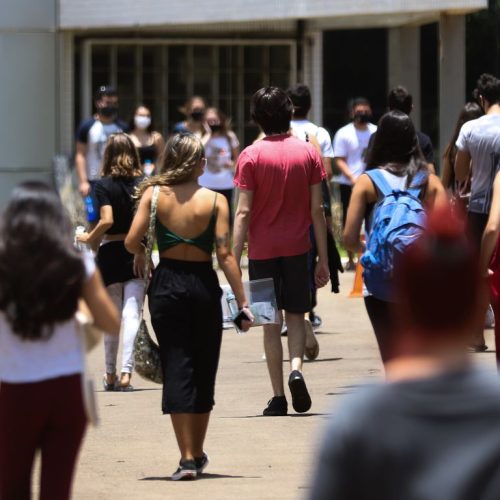 Estudantes de todo Brasil, fazem o segundo dia de prova do Enem (Exame Nacional do Ensino Médio