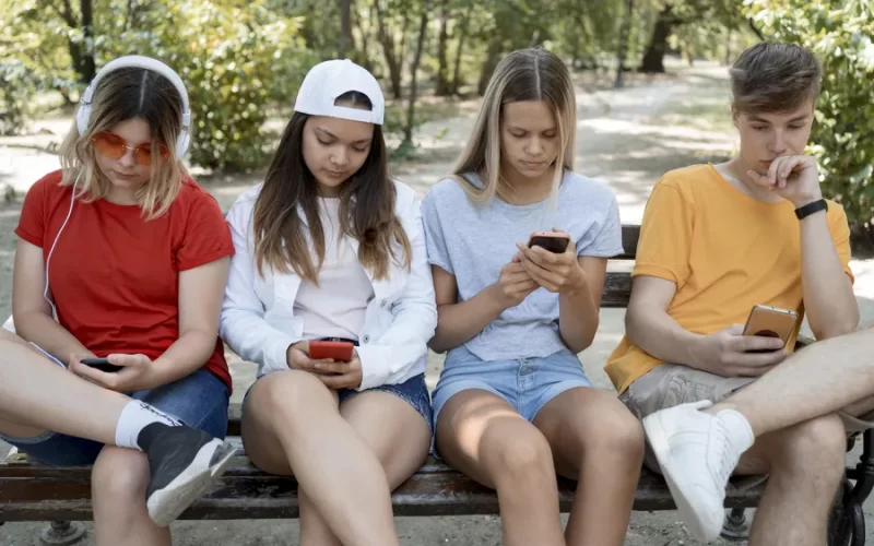 ‘Conta de Adolescente no Instagram’: saiba como funciona e como ativar no celular dos filhos