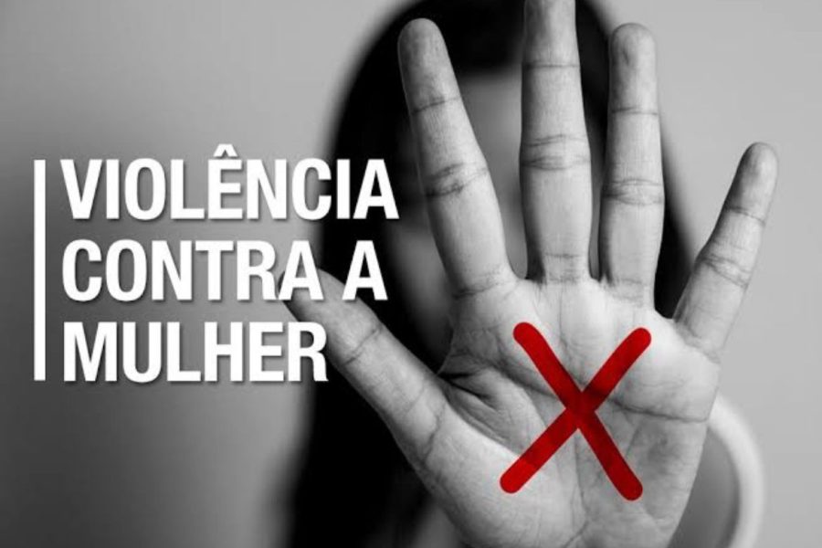 Substituir “mulher” por “pessoa que menstrua” é uma forma de misoginia moderna que ameaça direitos conquistados