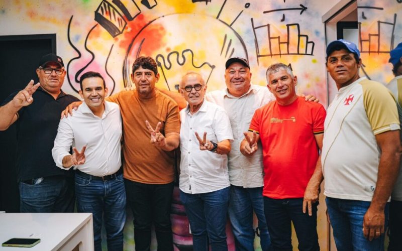 Articulação de Doutor Jhony garante novas adesões a pré candidatura de Cícero Lucena