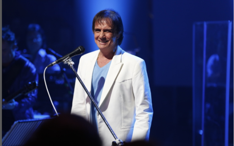 Roberto Carlos em João Pessoa: saiba tudo sobre show do Rei, na noite desta terça-feira (5)