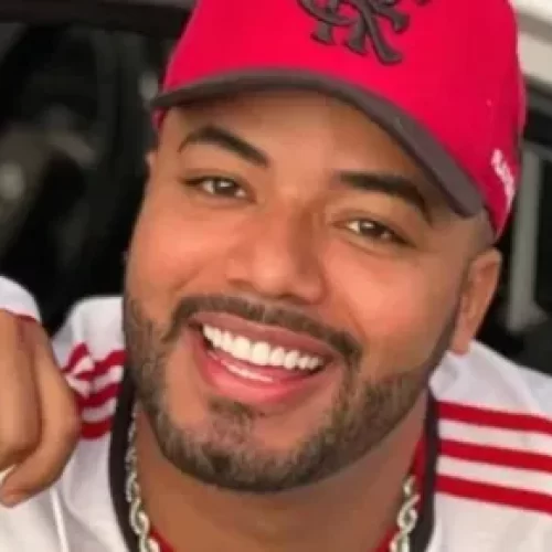 Ex-funcionários também relataram festas com álcool e controle da rotina de menores. Os pais recebiam mesadas de até R$ 3 mil.